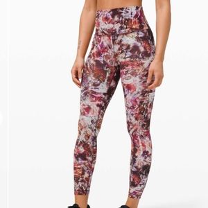 lululemon Wunder Train High-Rise Tight 25"
